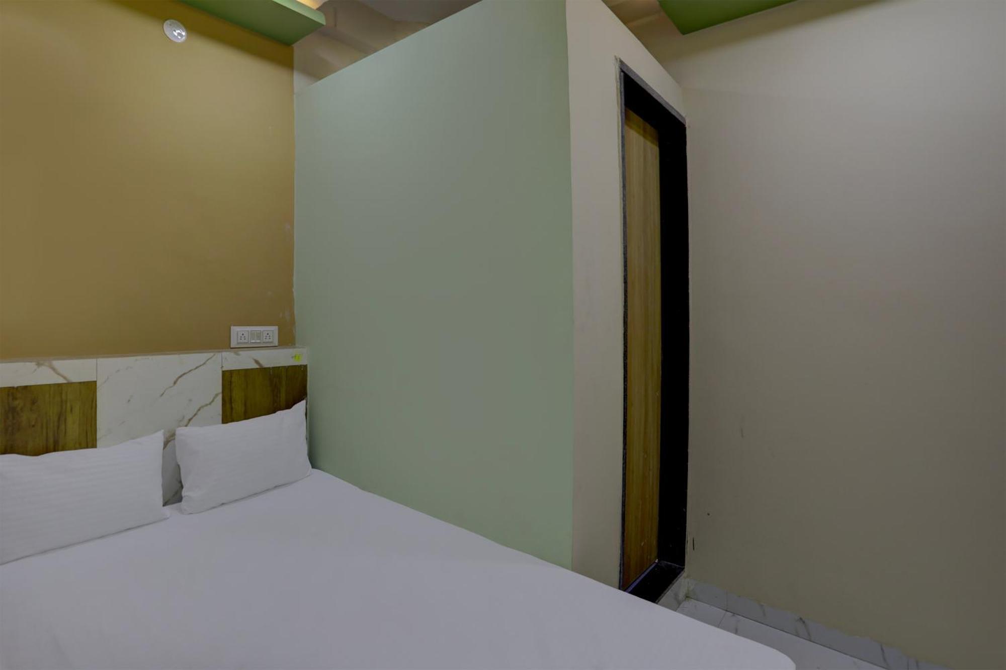 Spot On Hotel Ronak Place Indore Exterior photo